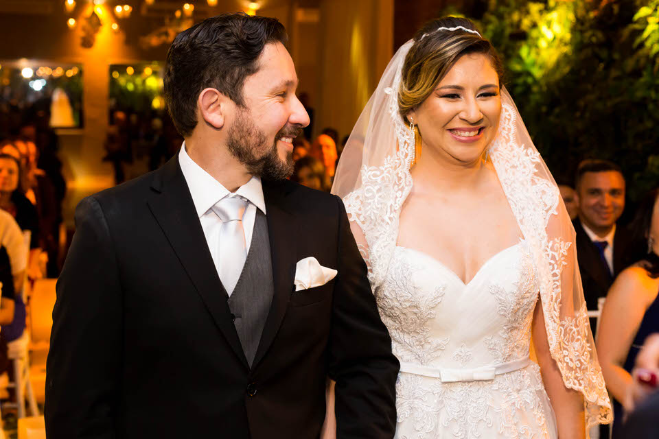 Casamento da Aline e Juan no espaço pompéia em São Paulo