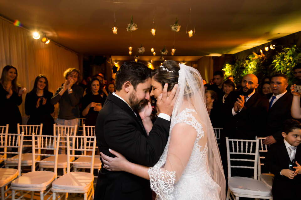 Casamento da Aline e Juan no espaço pompéia em São Paulo