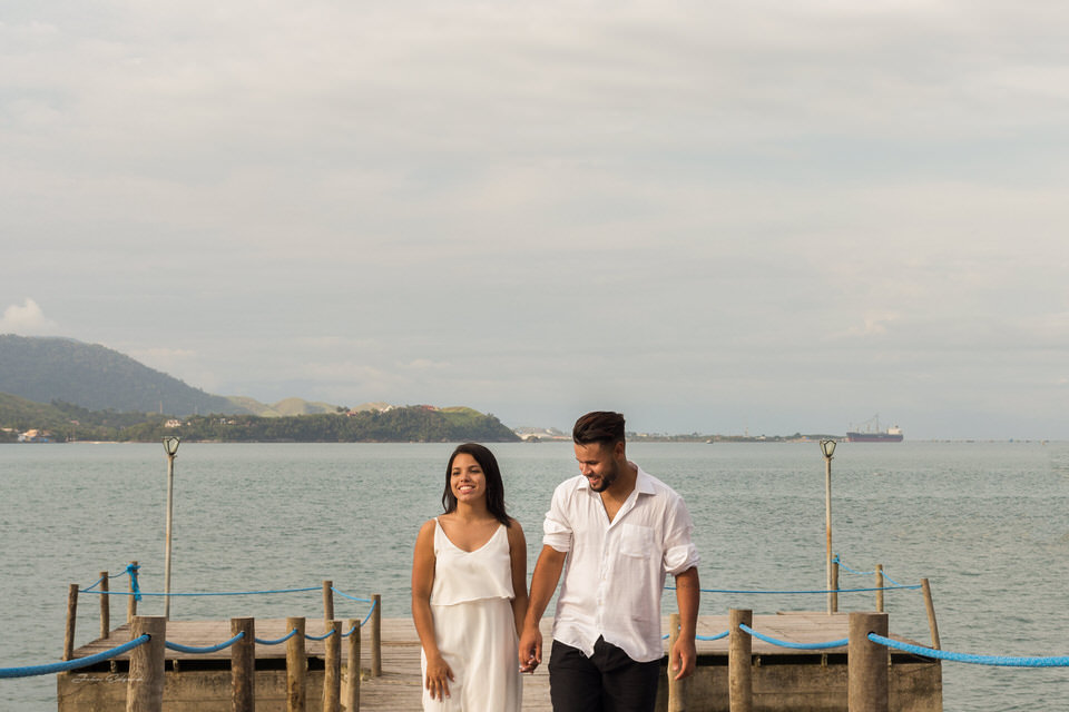 Pré Wedding Camila e Rodrigo em Ilhabela São Paulo, fotógrafo de casamento em SP