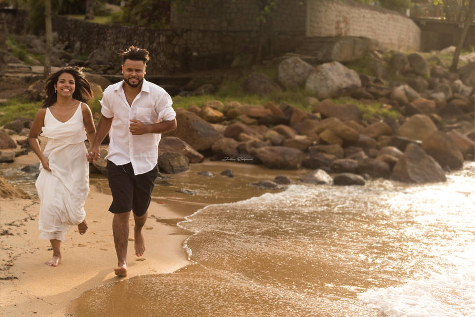 Pré Wedding Camila e Rodrigo em Ilhabela São Paulo, fotógrafo de casamento em SP