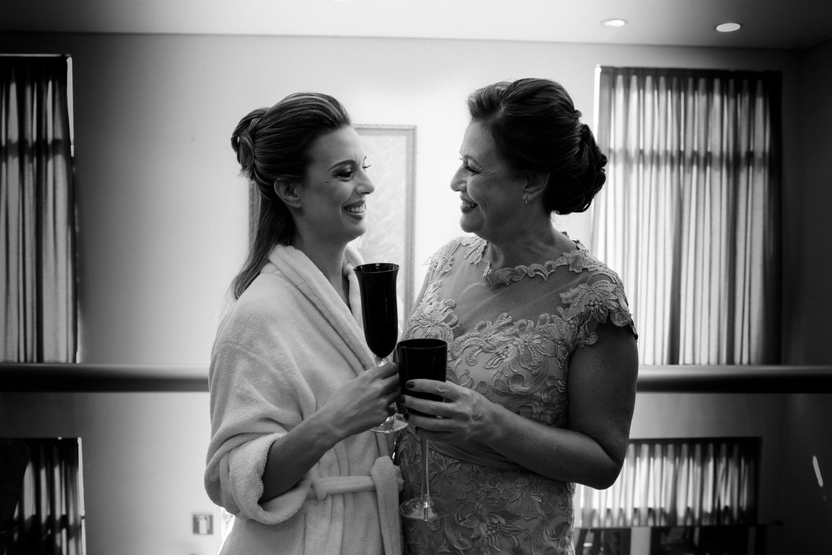 noiva e mãe da noiva