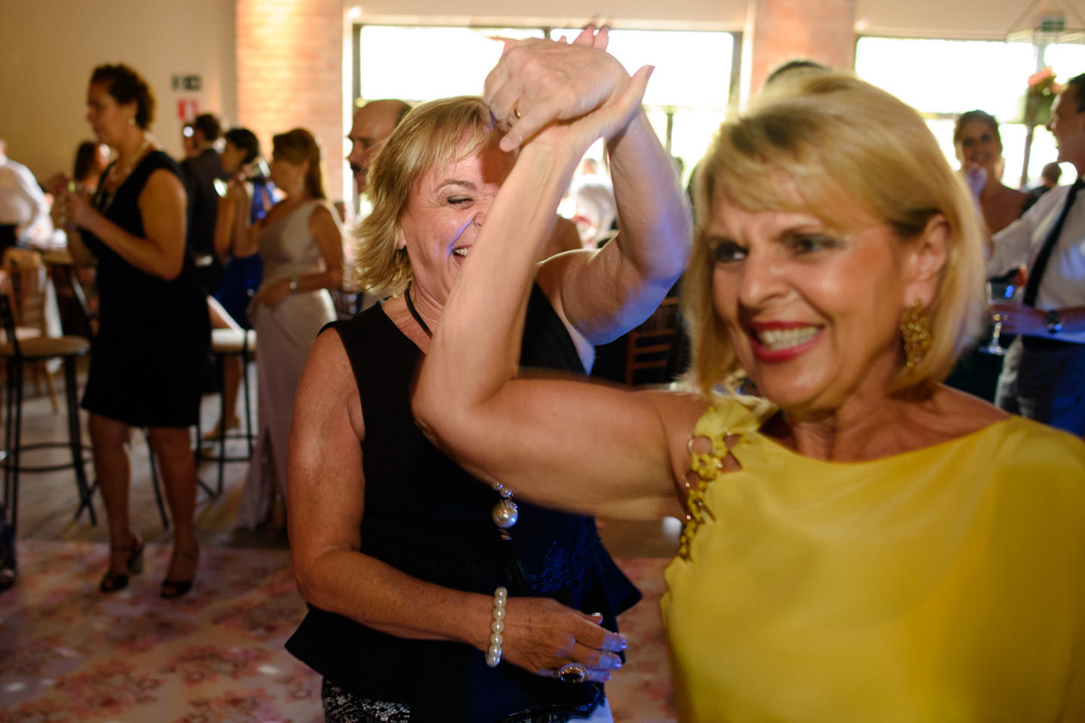 convidados e festa