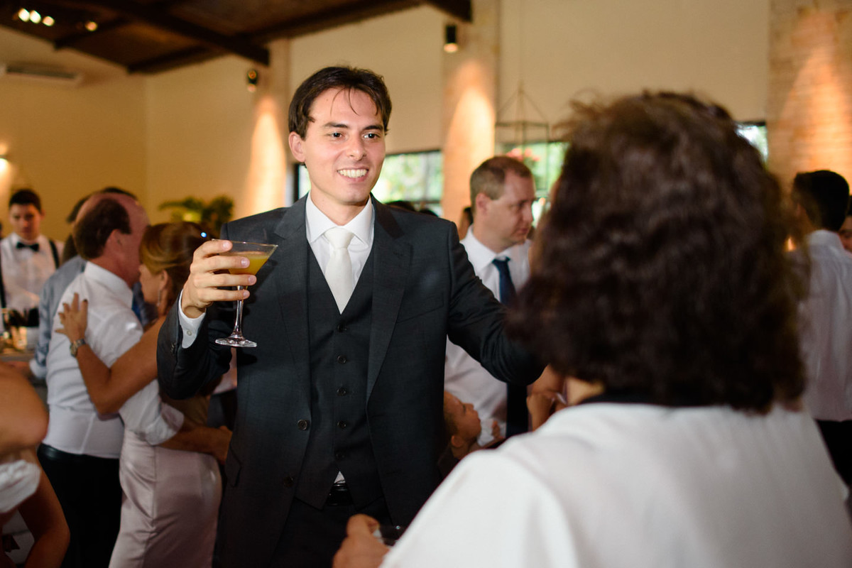 convidados e festa
