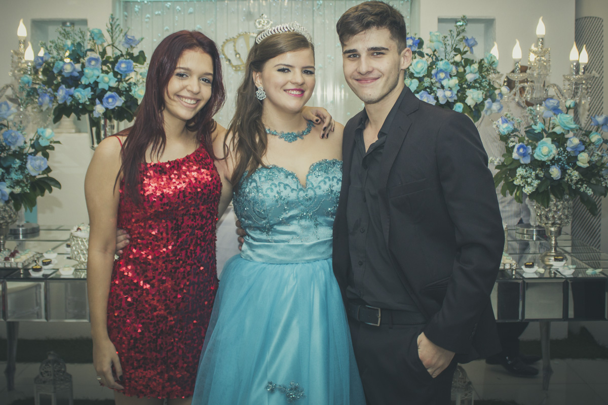 15-quinze-anos-em-santos-sao-vicente-debutante-em-santos-book-debutante-festa-de-quinze-anos-buffet-brunelli-15-ano-santos-sp-gilberto-servo-fotografo-servostudio-fotografia
