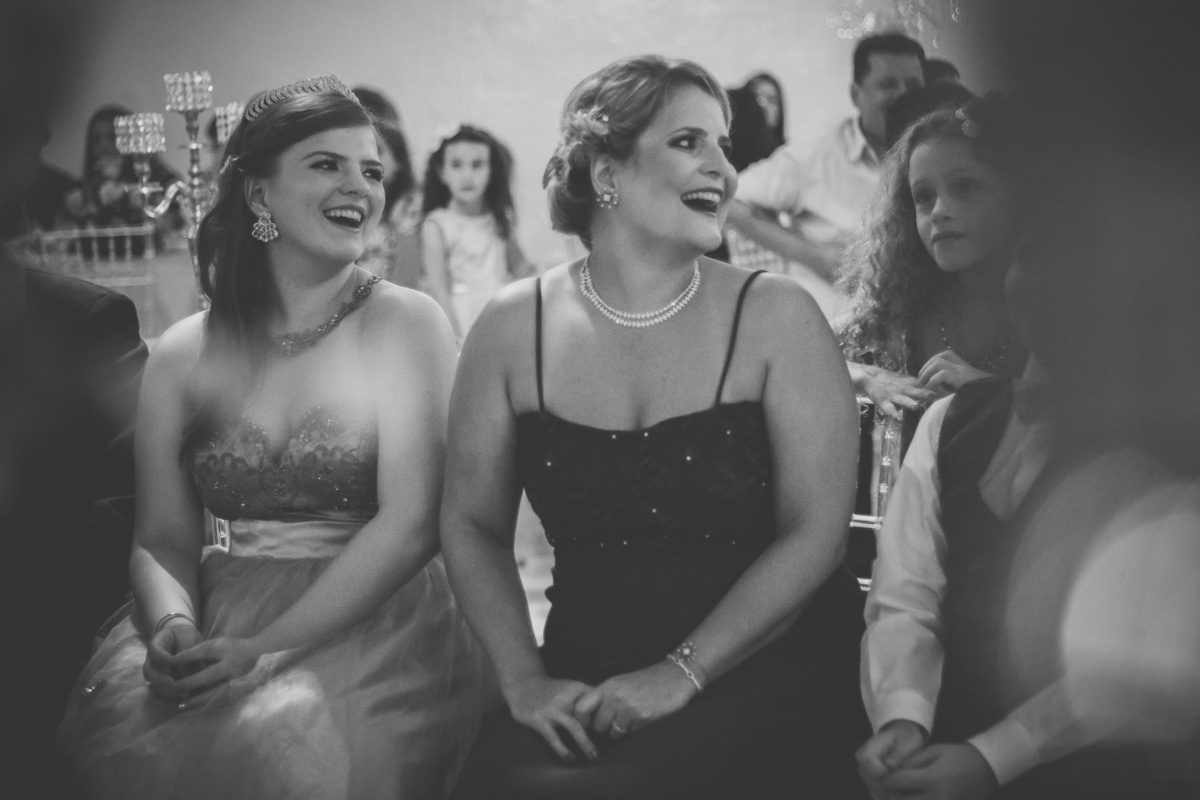 15-quinze-anos-em-santos-sao-vicente-debutante-em-santos-book-debutante-festa-de-quinze-anos-buffet-brunelli-15-ano-santos-sp-gilberto-servo-fotografo-servostudio-fotografia