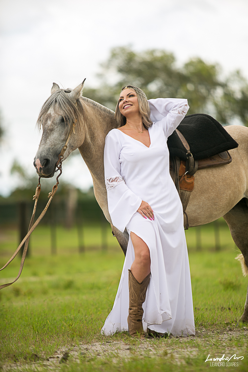 Dicas da Kaqui, Kaquinale Ferreira, Ensaio com cavalos, ensaio joinville, fotografo joinville, leandro soares, leandro soares fotografia, casamento joinville, fotografia de casamento