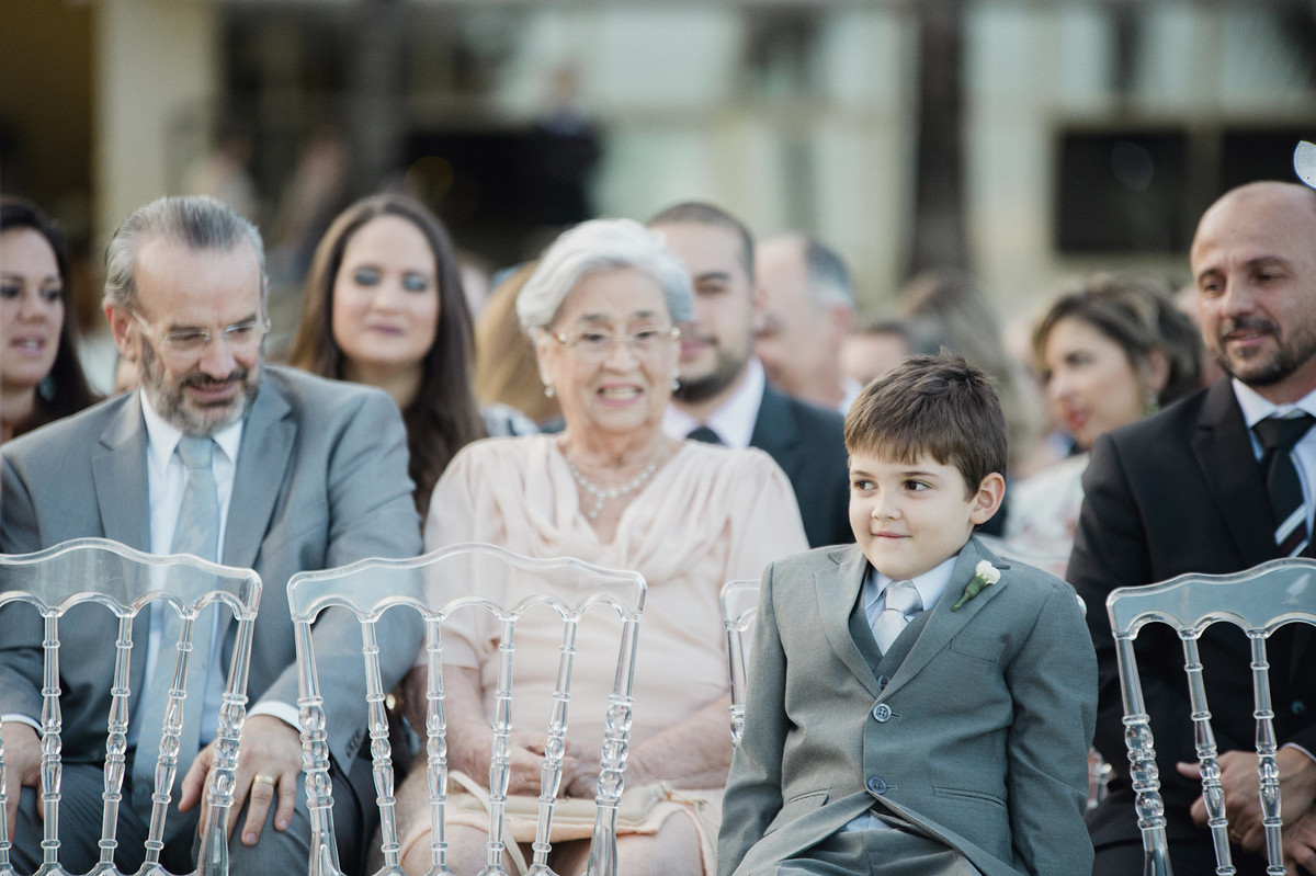 Criança em casamento