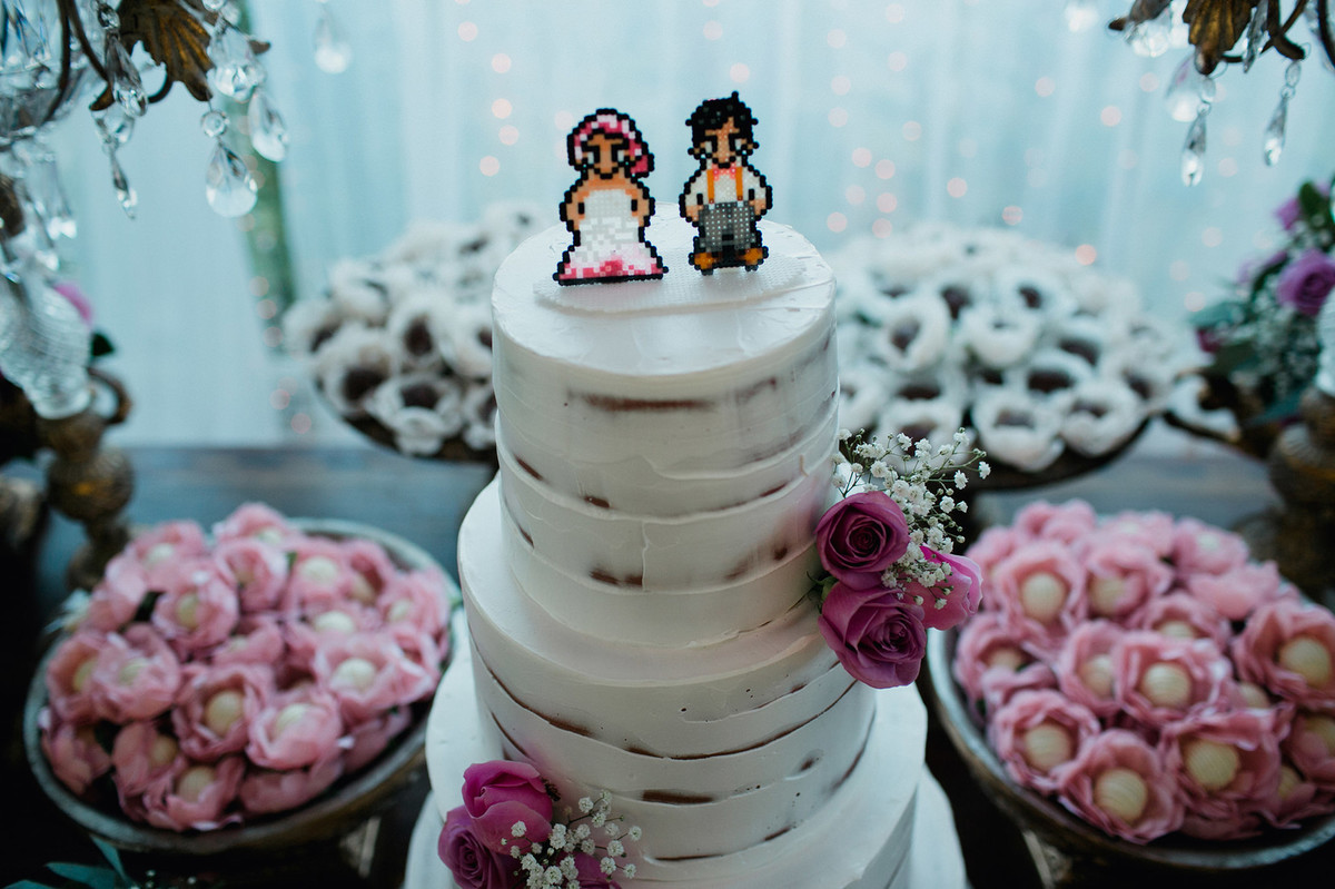 decoração do netto sousa em casamento geek nerd em contemporâneo park em brasilia-df