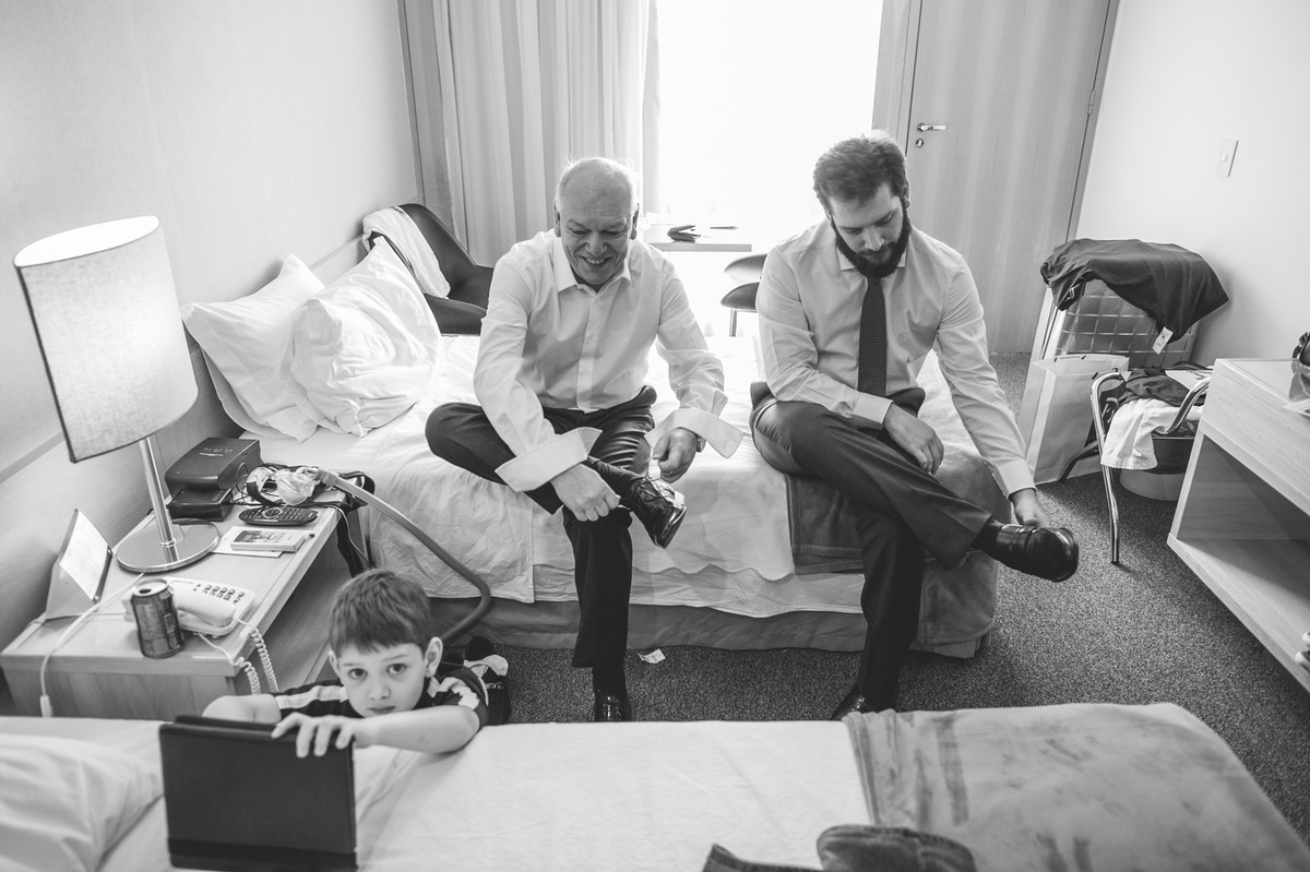 Making of do noivo Adriano pelos olhos do fotografo de casamento Rafael Ohana em Brasília