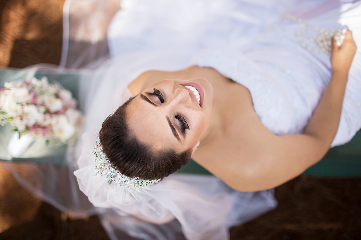 Rafael-Ohana-fotógrafo-de-casamento-em-Brasília-DF-ensaio-de-noiva-glamour-no-jardim-botânico-de-Brasília-noiva-bride-wedding-casamento-em-Brasília-Casamento em Brasília-beleza-arte-art-mulher