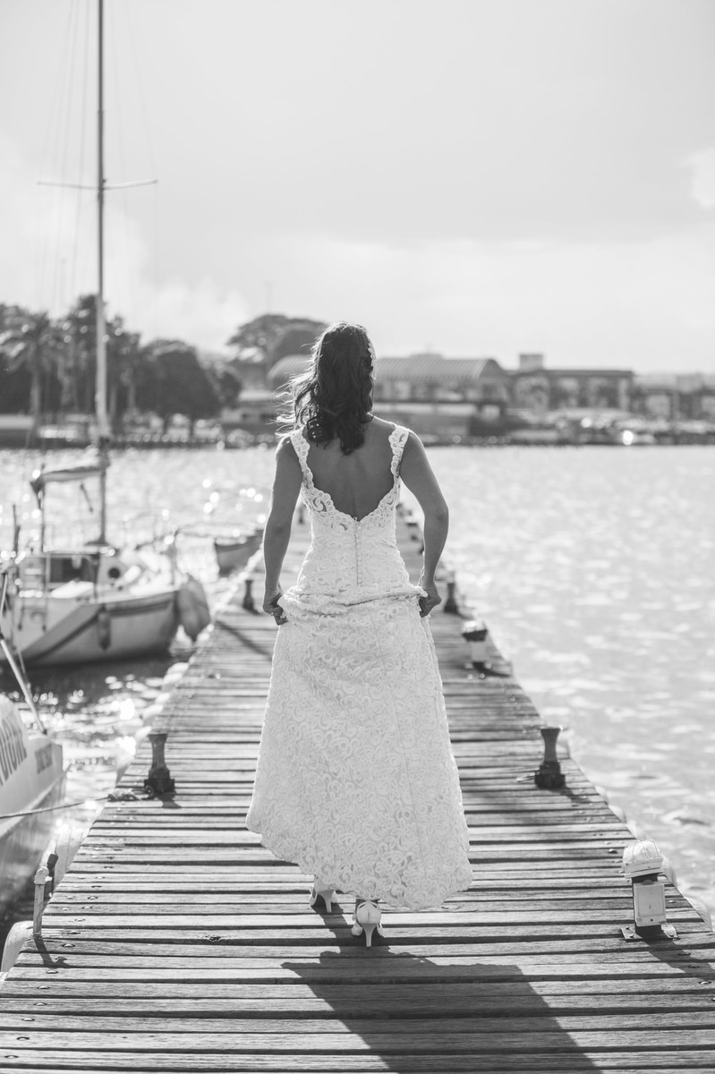 trash-the-dress-da-Flávia-Rafael-Ohana-Fotógrafo-de-casamentos-em-Brasília-wedding-casamento-bodas-ensaio-prévia-de-noiva-SUP-esporte-sports-vestido-de-noiva