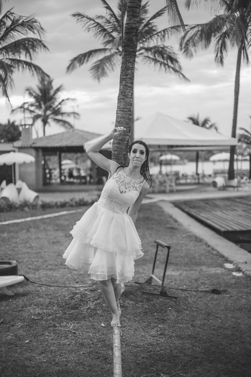 trash-the-dress-da-Flávia-Rafael-Ohana-Fotógrafo-de-casamentos-em-Brasília-wedding-casamento-bodas-ensaio-prévia-de-noiva-SUP-esporte-sports-vestido-de-noiva-sexy-nasty-hot-quente-linda-sensual