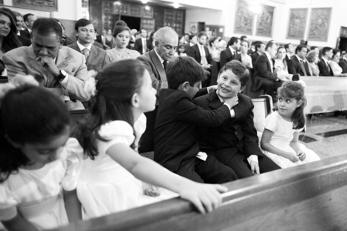 casamento feito em igreja pelo fotógrafo de casamento Rafael Ohana em Brasília-DF