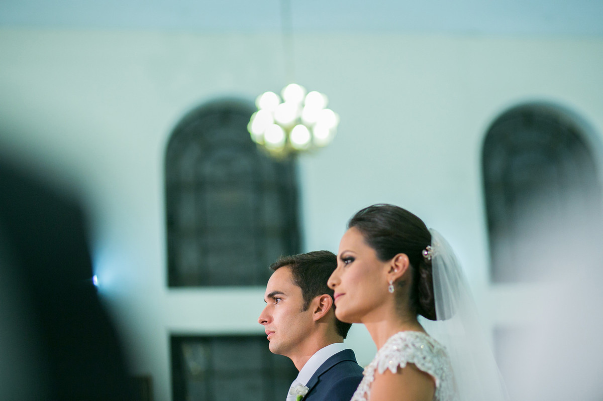 casamento feito em igreja pelo fotógrafo de casamento Rafael Ohana em Brasília-DF