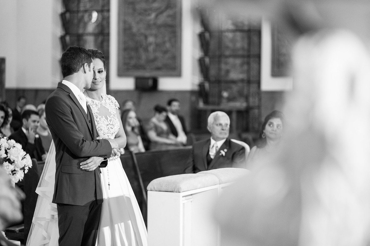 casamento feito em igreja pelo fotógrafo de casamento Rafael Ohana em Brasília-DF