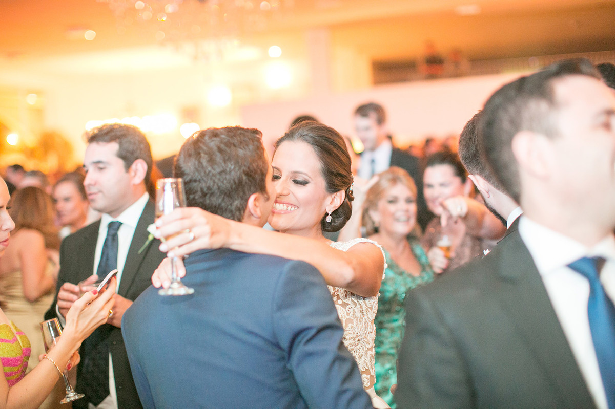 casamento feito em igreja pelo fotógrafo de casamento Rafael Ohana em Brasília-DF