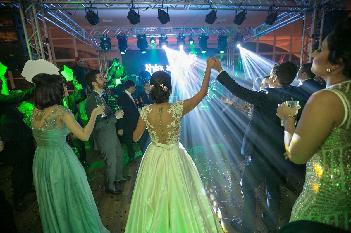 casamento feito em igreja pelo fotógrafo de casamento Rafael Ohana em Brasília-DF