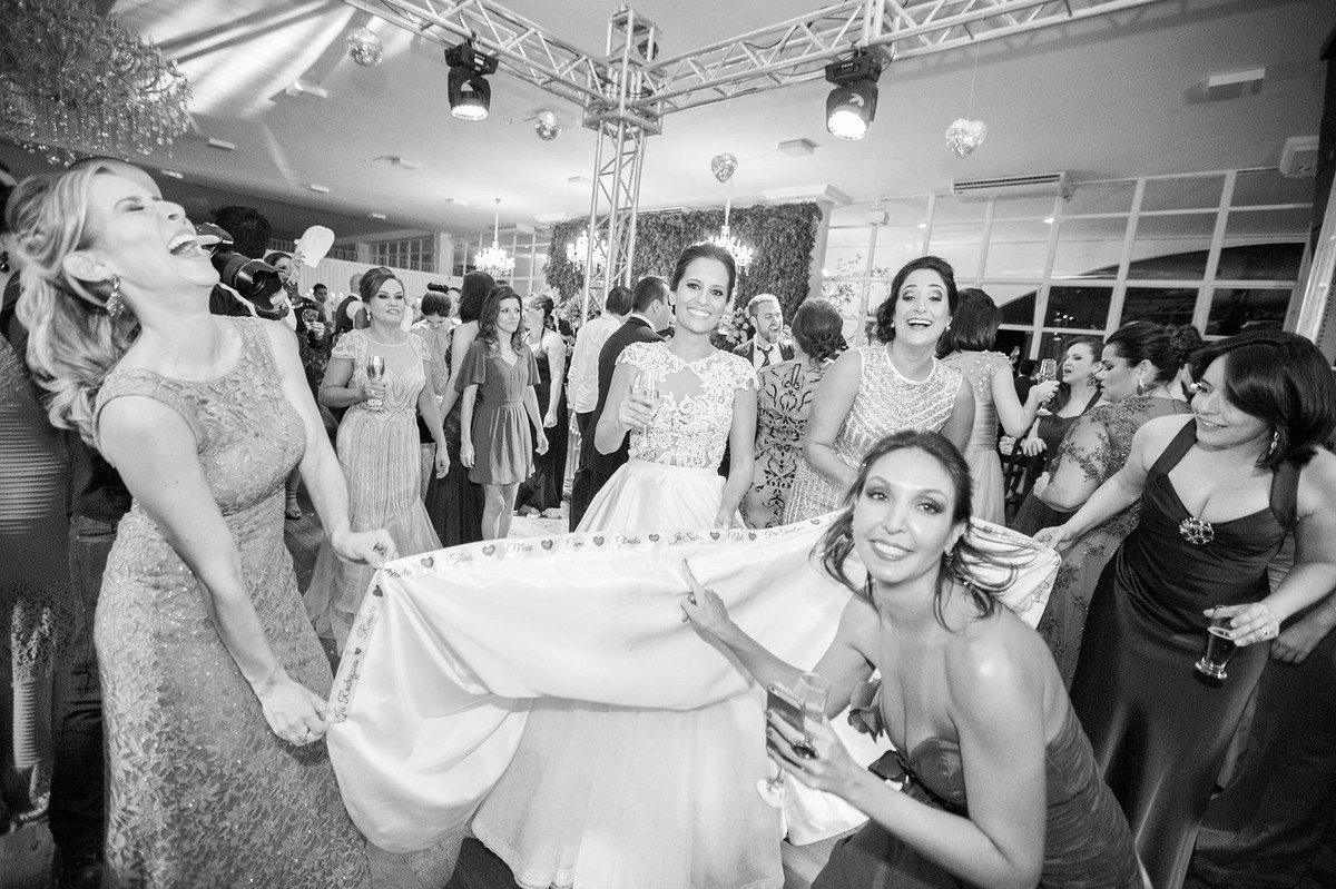 casamento feito em igreja pelo fotógrafo de casamento Rafael Ohana em Brasília-DF