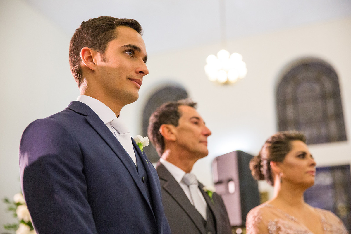 casamento feito em igreja pelo fotógrafo de casamento Rafael Ohana em Brasília-DF