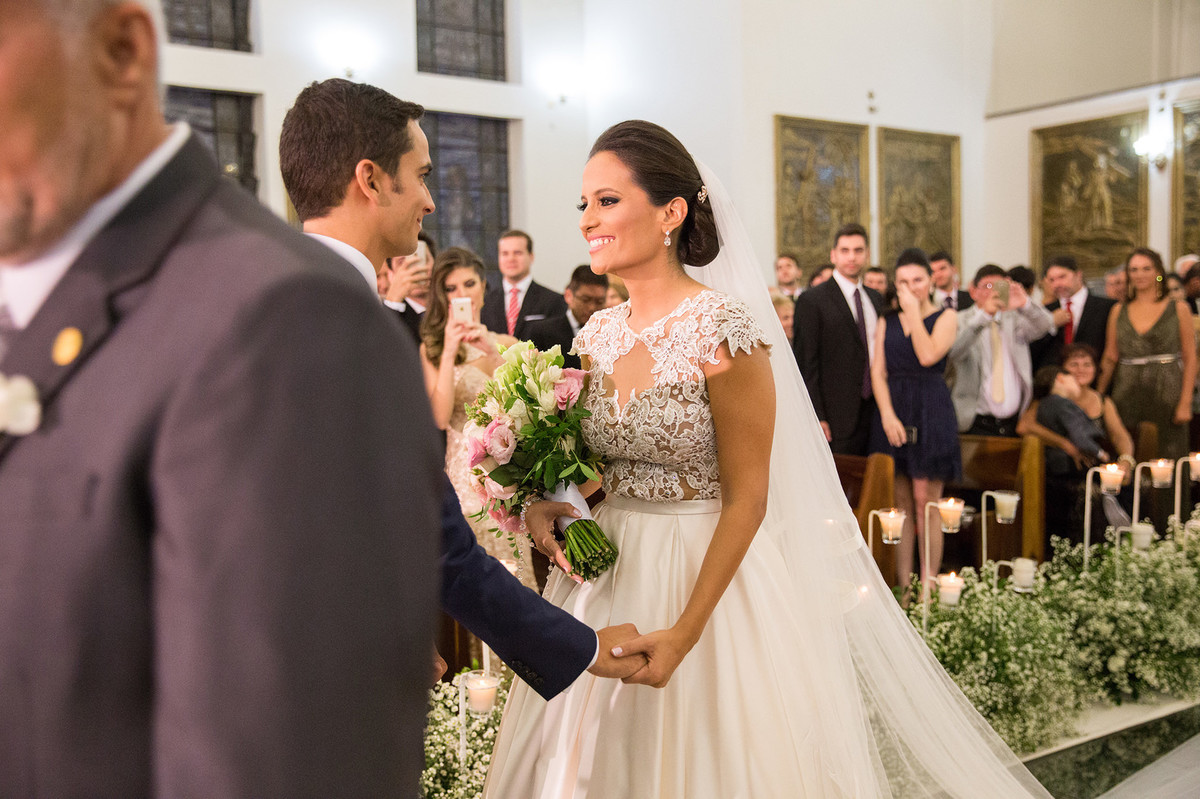 casamento feito em igreja pelo fotógrafo de casamento Rafael Ohana em Brasília-DF