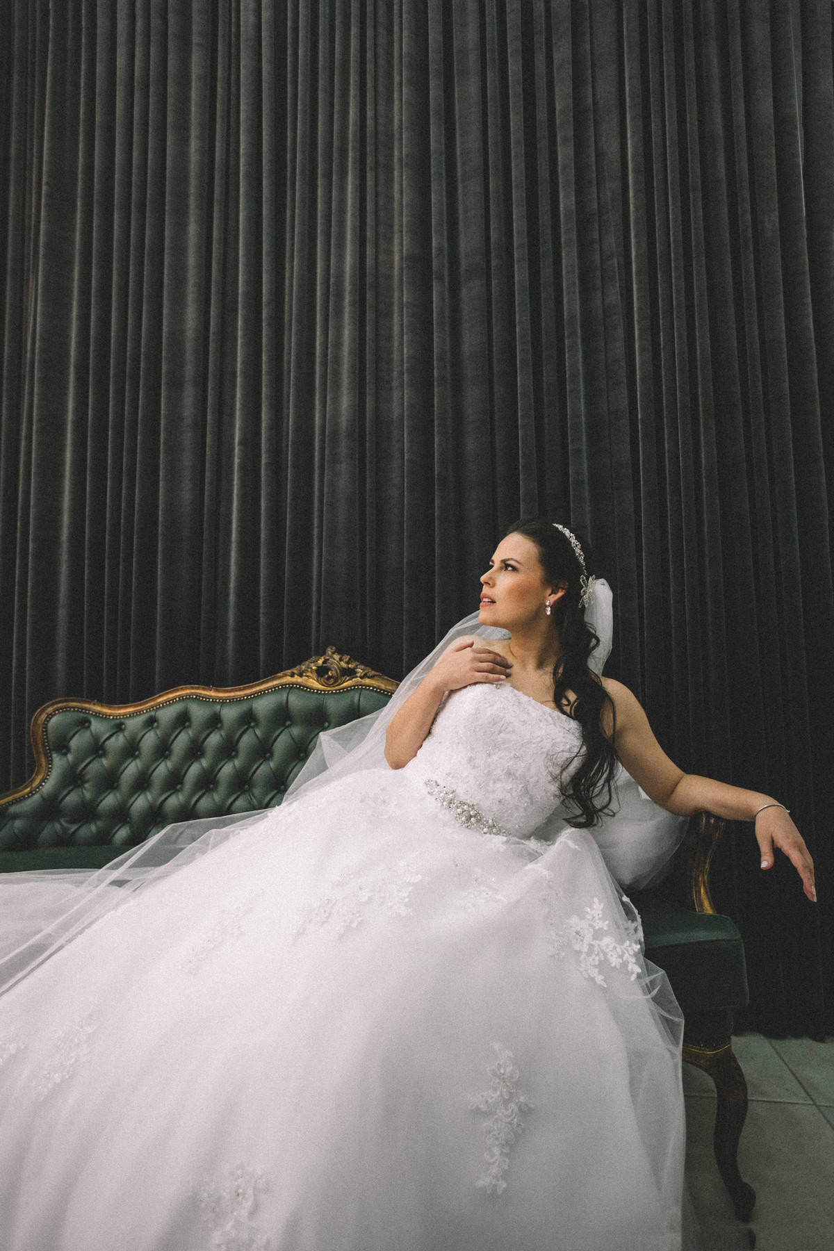 Making of da noiva feito no salão BLZ pelo fotógrafo de casamento Rafael Ohana em Brasília-DF