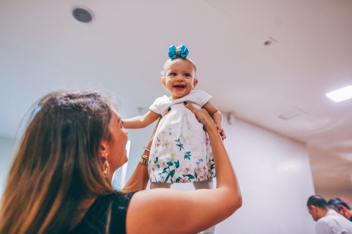 Festa de um ano fotografada pelo fotógrafo de festa infantil Rafael Ohana em Espaço Mari Ferola em Brasília-DF