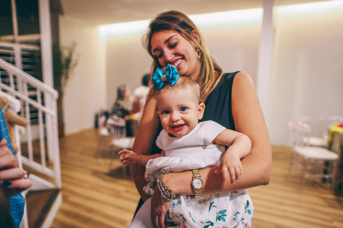 Festa de um ano fotografada pelo fotógrafo de festa infantil Rafael Ohana em Espaço Mari Ferola em Brasília-DF