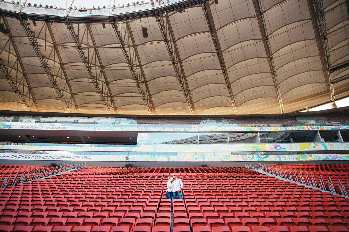 Ensaio feito no Estádio Nacional de Brasília clicado pelo fotógrafo Rafael Ohana em Brasília-DF