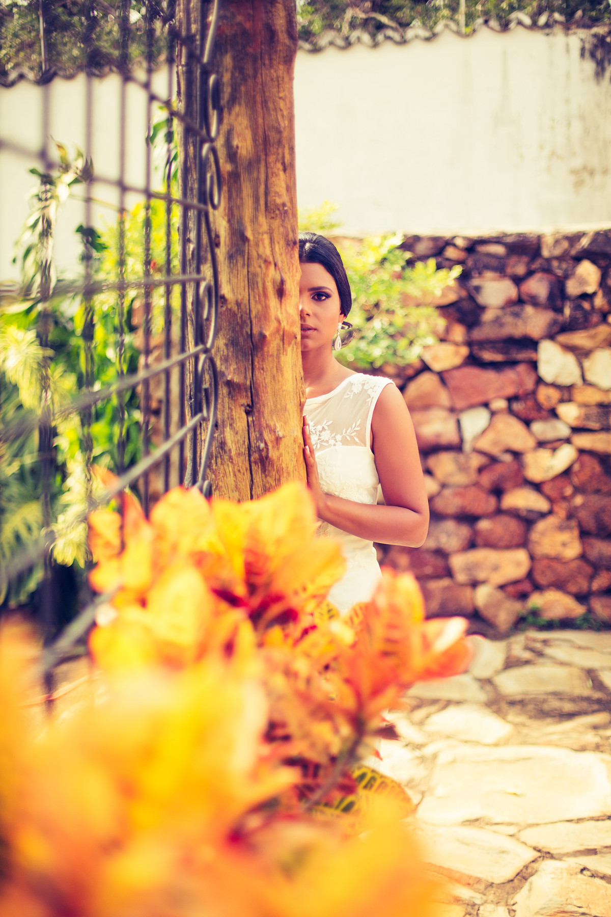 Noiva posando foto feita pelo fotógrafo Rafael Ohana em Paracatu-M