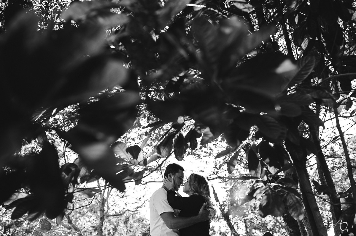 Pré wedding criativo, fotos que arrepiam, fotos com amor e carinho, Alysson Oliveira Fotografo em Uberlandia