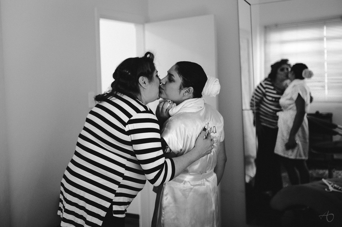 Fotografo de Casamento em Matã0 SP, Fotografo de Casamento em Santa Ernestina, Alysson Oliveira Fotografo de Casamento no Brasil, Hobby de Noiva, Roupão de Noiva