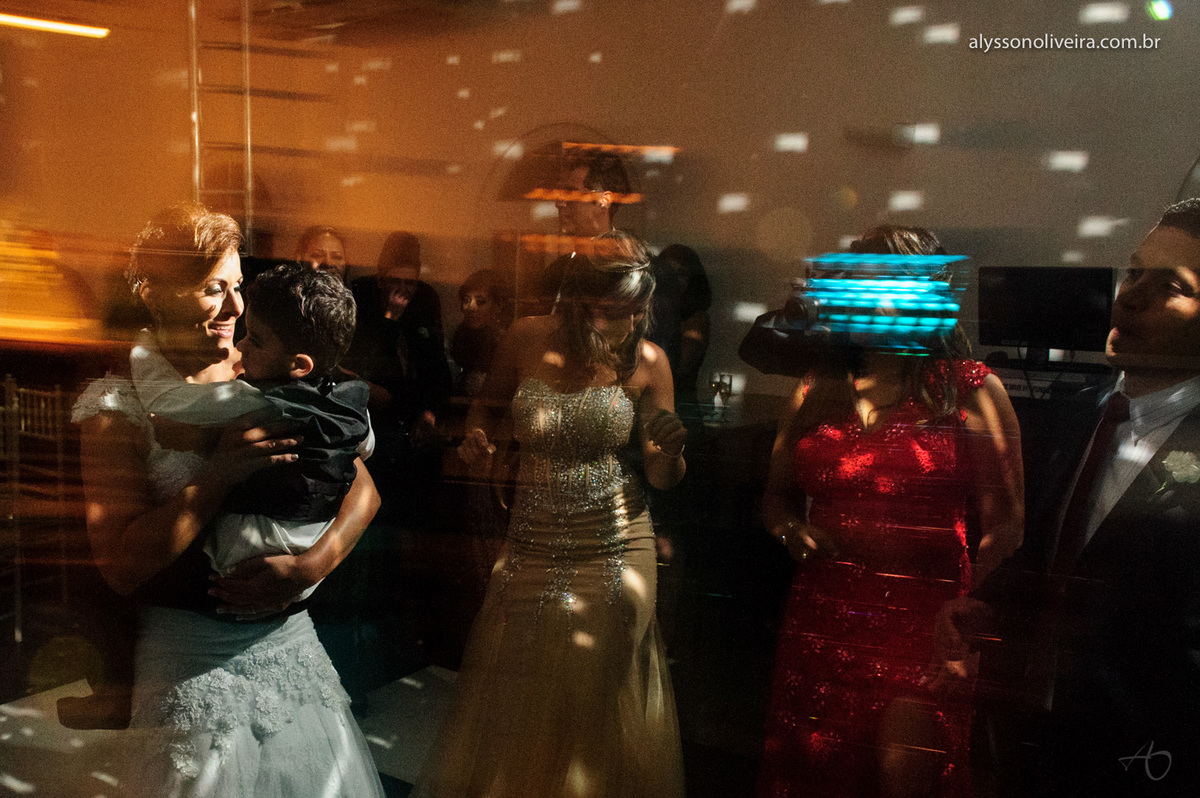 Alysson Oliveira fotografo de casamento no Brasil, Fotografo de Casamento em Uberlandia, Fotografia de Casamento, Casamento, Karine e Cleider, Making off de Casamento, Roupão de Noiva, Capela do marista, Casamento na Capela do Marista Uberaba, JEDU