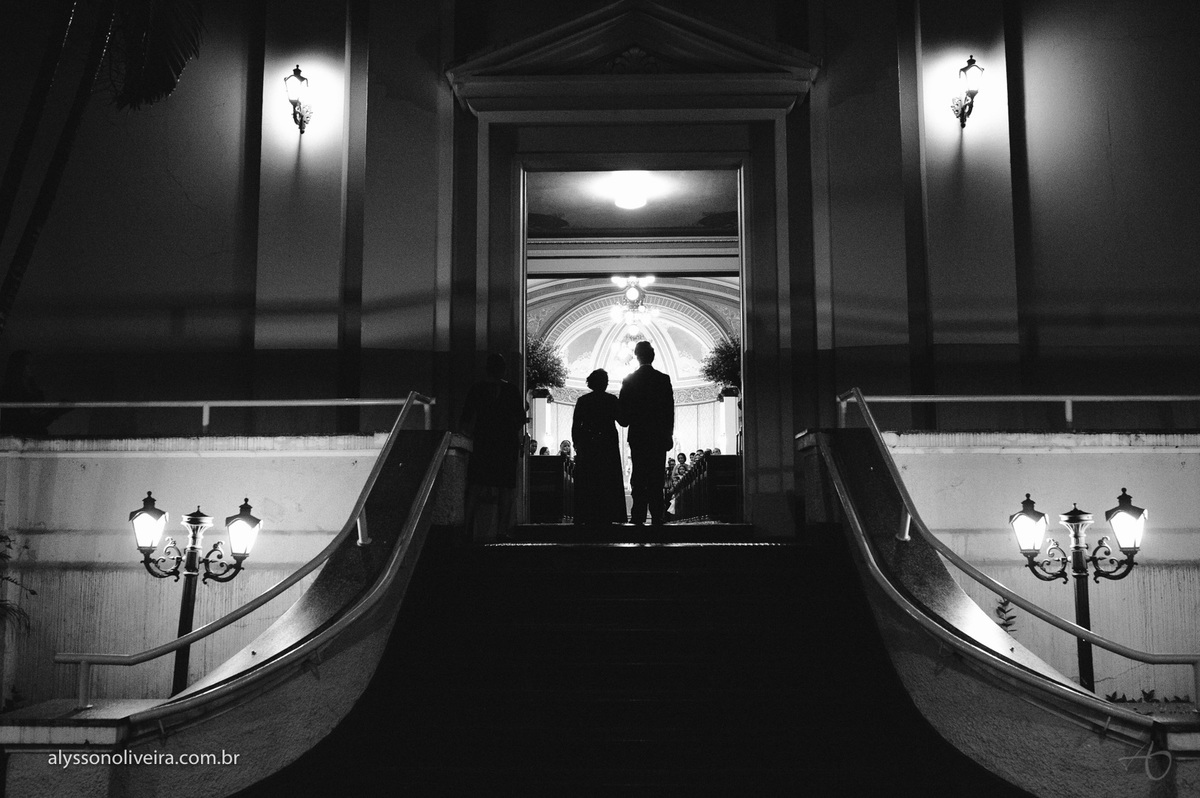 Alysson Oliveira fotografo de casamento no Brasil, Fotografo de Casamento em Uberlandia, Fotografia de Casamento, Casamento, Karine e Cleider, Making off de Casamento, Roupão de Noiva, Capela do marista, Casamento na Capela do Marista Uberaba