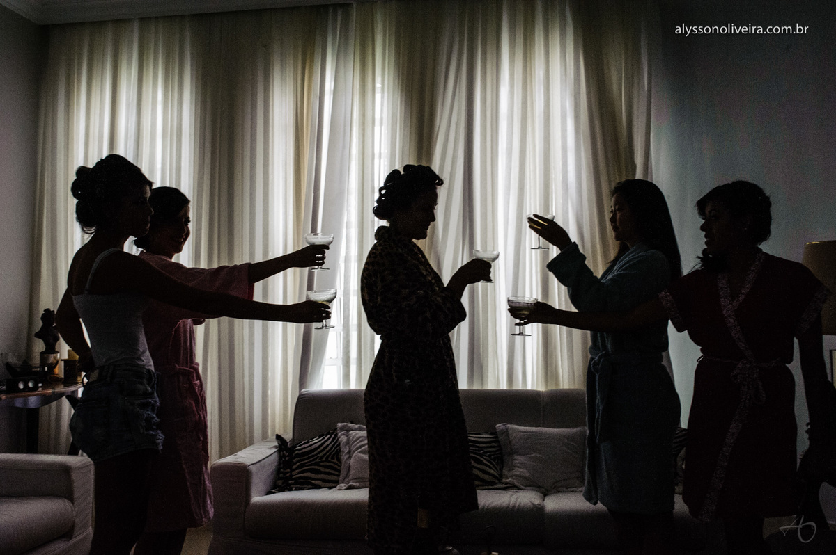 Alysson Oliveira fotografo de casamento no Brasil, Fotografo de Casamento em Uberlandia, Fotografia de Casamento, Casamento, Karine e Cleider, Making off de Casamento, Roupão de Noiva, taça de noiva