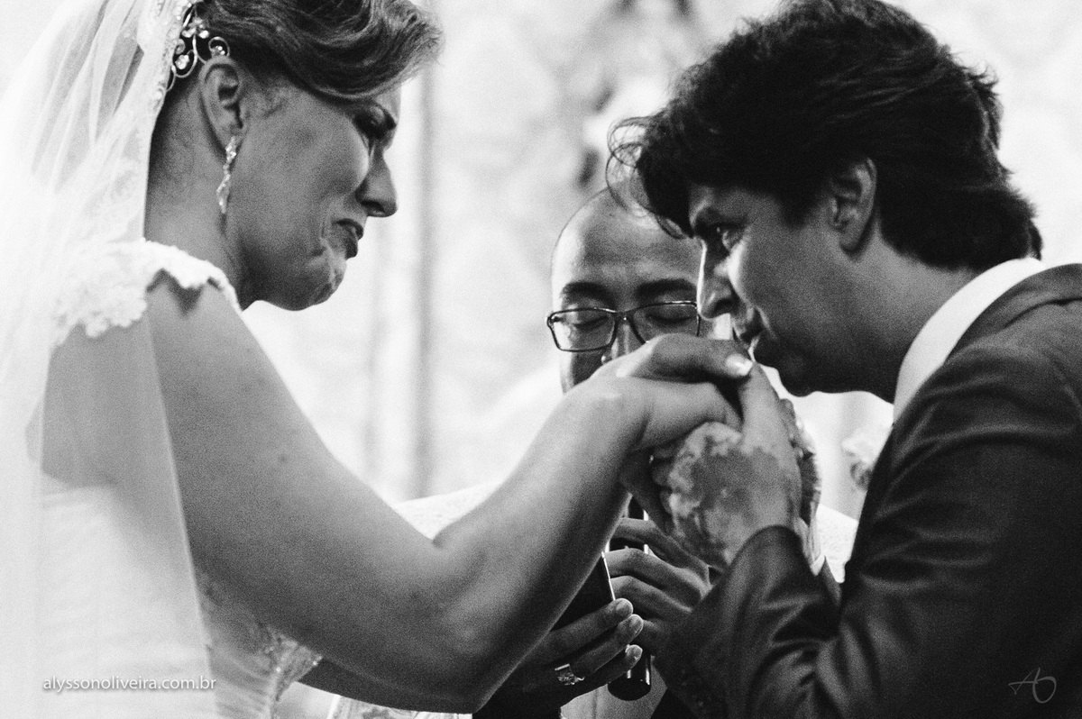 Alysson Oliveira fotografo de casamento no Brasil, Fotografo de Casamento em Uberlandia, Fotografia de Casamento, Casamento, Karine e Cleider, Making off de Casamento, Roupão de Noiva, Capela do marista, Casamento na Capela do Marista Uberaba