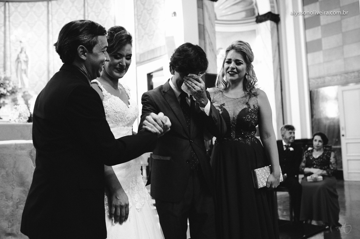 Alysson Oliveira fotografo de casamento no Brasil, Fotografo de Casamento em Uberlandia, Fotografia de Casamento, Casamento, Karine e Cleider, Making off de Casamento, Roupão de Noiva, Capela do marista, Casamento na Capela do Marista Uberaba