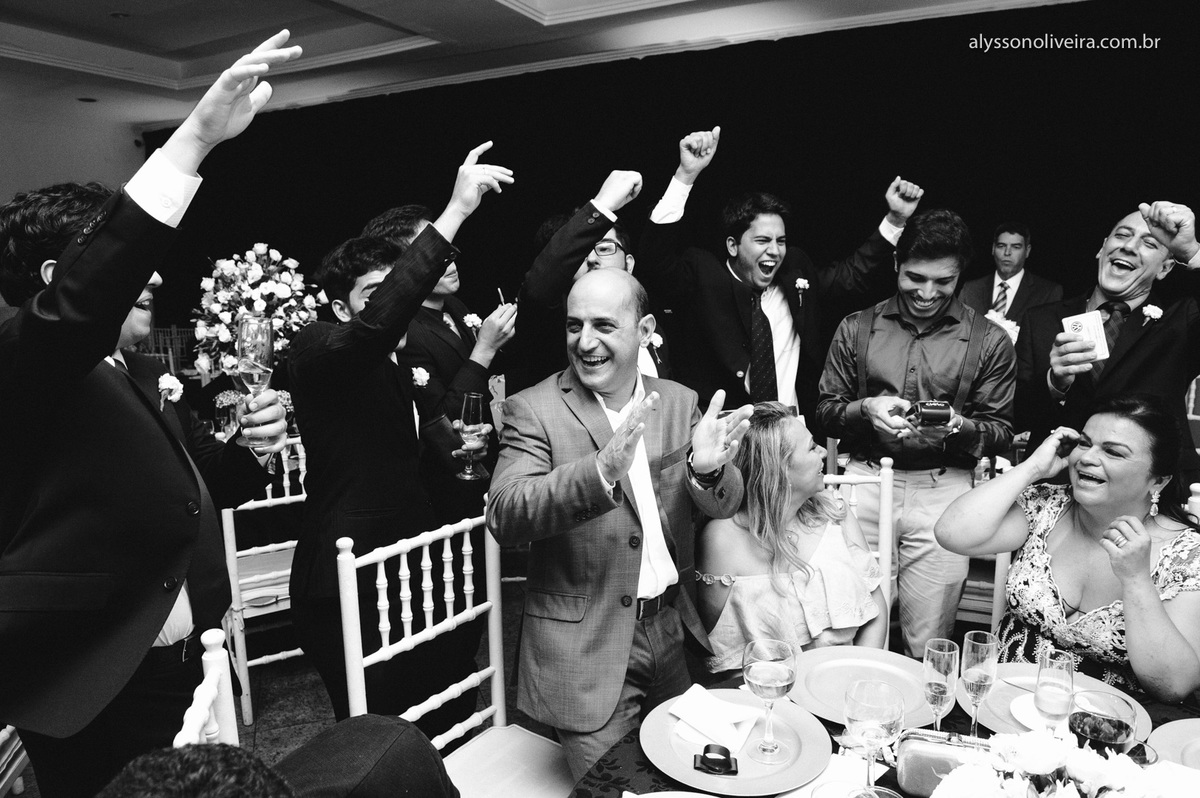 Alysson Oliveira fotografo de casamento no Brasil, Fotografo de Casamento em Uberlandia, Fotografia de Casamento, Casamento, Karine e Cleider, Making off de Casamento, Roupão de Noiva, Capela do marista, Casamento na Capela do Marista Uberaba, JEDU