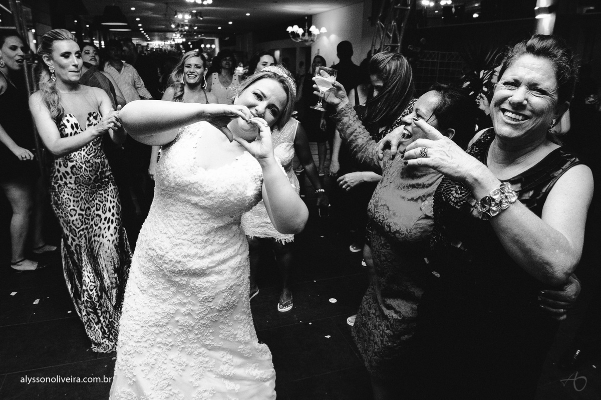 Alysson Oliveira Fotografo de Casamento no Brasil, ALysson Oliveira Fotografo, Alysson Oliveira fotografo de Casamento Uberlandia, Casamento Fernanda e Juliano, Making Off de Noiva, Clinica de Estética Rafaella Borges, Vestido de Noiva, Sapato de n