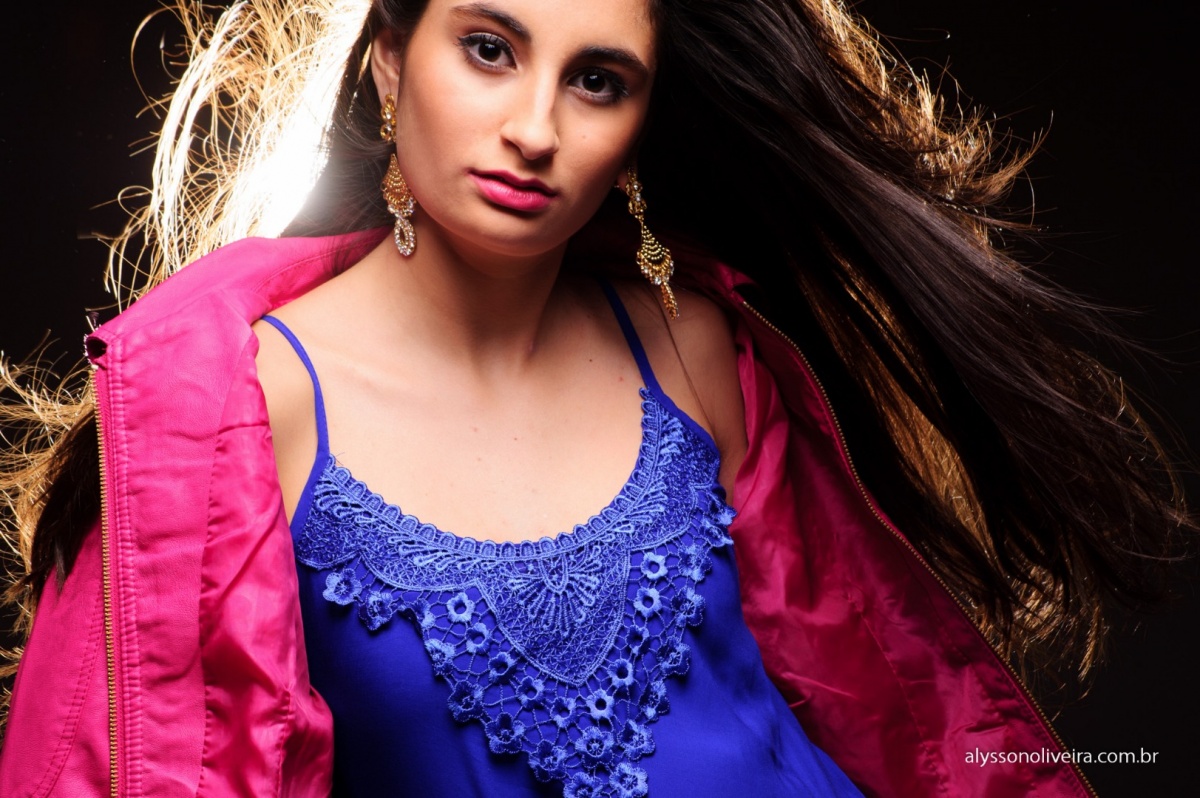 Fashion book, Markkus Lorenzzo, Seja diva, seja fashion, Alysson Oliveira fotografia, Fotografo de Book em Uberaba, Fotografo de 15 anos, book fashion, Paolla Araujo, Casa do Folclore, book em studio, Fashion, Cabelo para book, make para book, maquiagem p