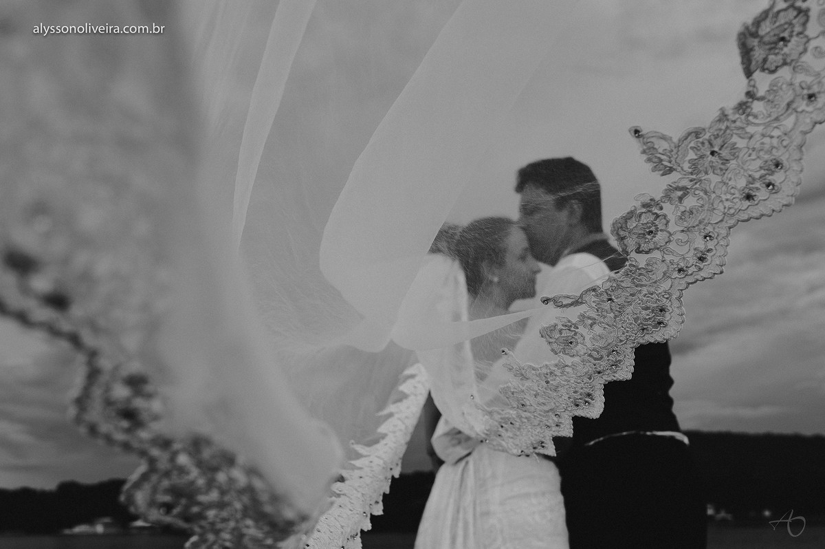 Trarsh the dress Brasil, Alysson Oliveira, Ensaio em Rifaina SP, Fotografo em Rifaina SP, Fotografo de Casamento em Rfaina SP, Fotografo de Trarsh the dress em Rifaina SP, Alysson Oliveira Fotografo de Casamento em Uberlandia, Fotografo de Casamentos, Fot