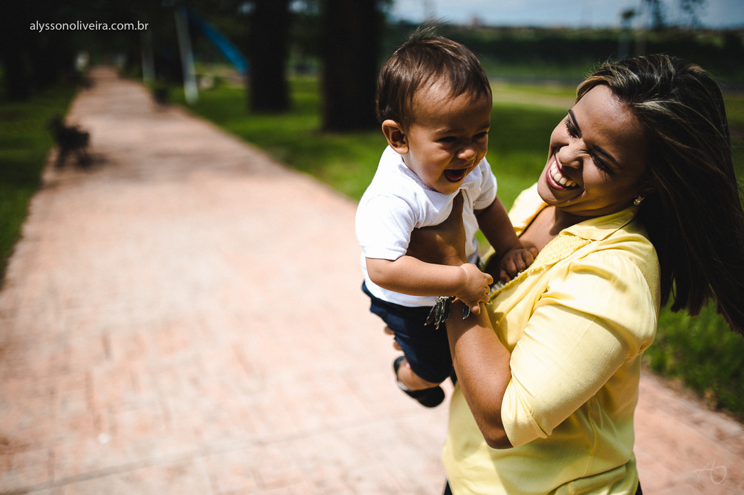 ALYSSON OLIVEIRA FOTOGRAFIA, FOTOGRAFIA DE FAMILIA, ENSAIO DE FAMILIA, FOTOS CRIATIVAS DE FAMILIA, INSPIRAÇÃO PARA FOTOS DE FAMILIA, ALYSSON OLIVEIRA STUDIO PHOTO, FOTOGRAFO DE FAMILIA EM UBERABA, FOTOGRAFO NO BRASIL