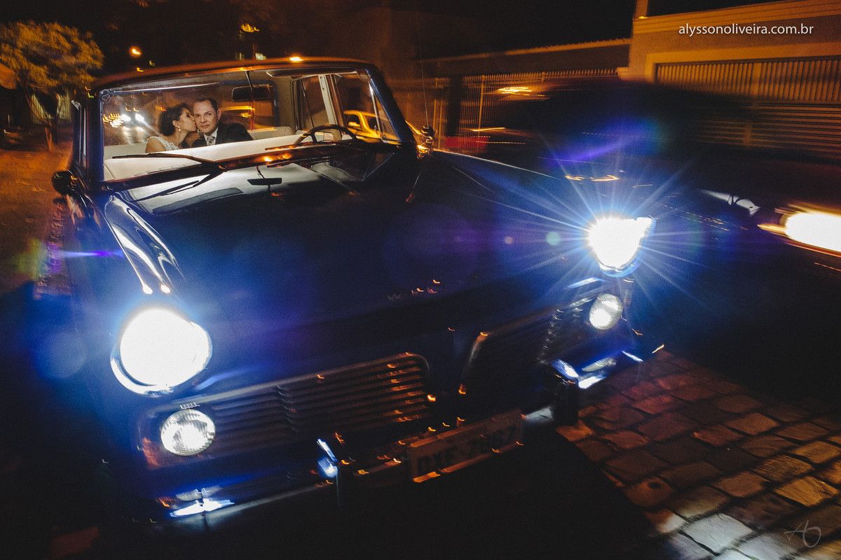 Fotografia de Casamento, Fotografo de Casamento no Brasil, Fotografo em Minas Gerais, Fotografo de Casamento em Uberlandia, inspiração de carro para noivas