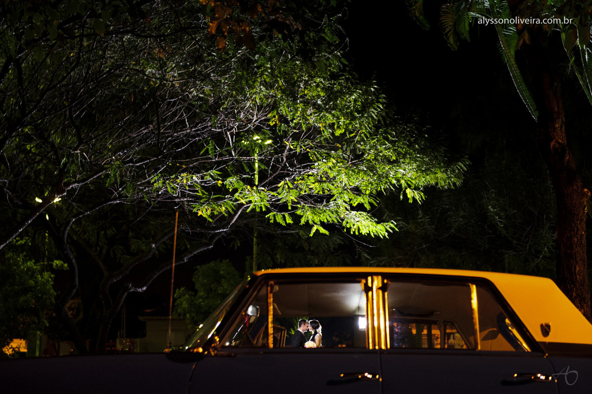 Fotografia de Casamento, Fotografo de Casamento no Brasil, Fotografo em Minas Gerais, Fotografo de Casamento em Uberlandia, inspiração de carro para noivas