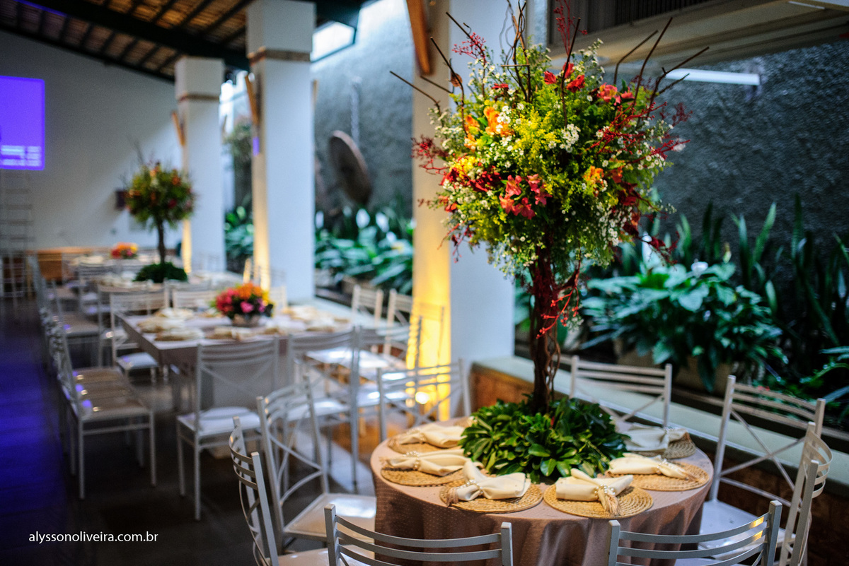 Alysson Oliveira Fotografo de Casamentos, Alysson Oliveira, Inspiration, Fotografo, fotos criativas, Casamento de Josiane e Carlos Eduardo, Cerimonia de casamento, Catedral metropolitana de Uberaba, ensaio de noivos, Dia D eventos, Bolo de Casamento, Elia