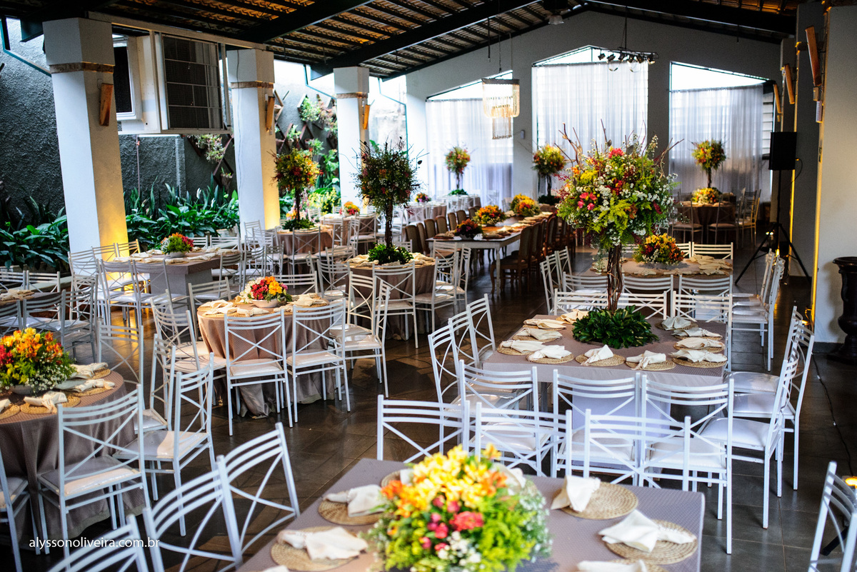 Alysson Oliveira Fotografo de Casamentos, Alysson Oliveira, Inspiration, Fotografo, fotos criativas, Casamento de Josiane e Carlos Eduardo, Cerimonia de casamento, Catedral metropolitana de Uberaba, ensaio de noivos, Dia D eventos, Bolo de Casamento, Elia