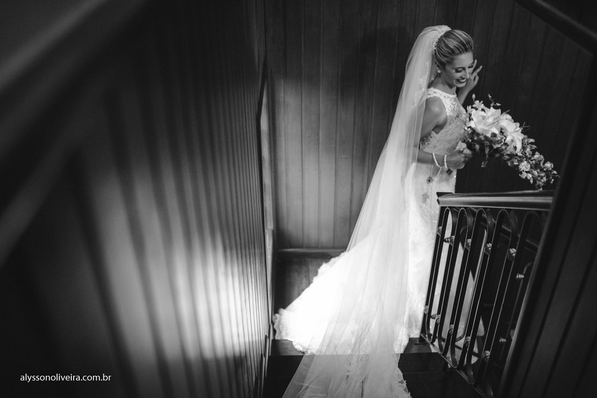 Alysson Oliveira Fotografo de Casamentos, Alysson Oliveira, Inspiration, Fotografo, fotos criativas, Casamento de Josiane e Carlos Eduardo, make de noiva, vestido de noivo moderno, Andre Biage, Roupão de noiva, noiva linda