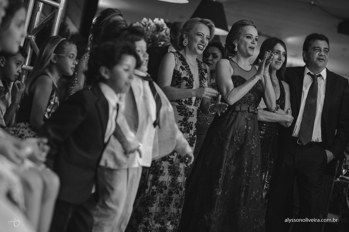 Alysson Oliveira Fotografo de Casamento no Brasil, Fotografo de Casamento, Fotografo de Casamento no triangulo mineiro, Vestido de noiva, making off da noiva, Making Off do Noivo, Make criativa, Terço de Noiva, Véu de noiva, Make de noiva ,