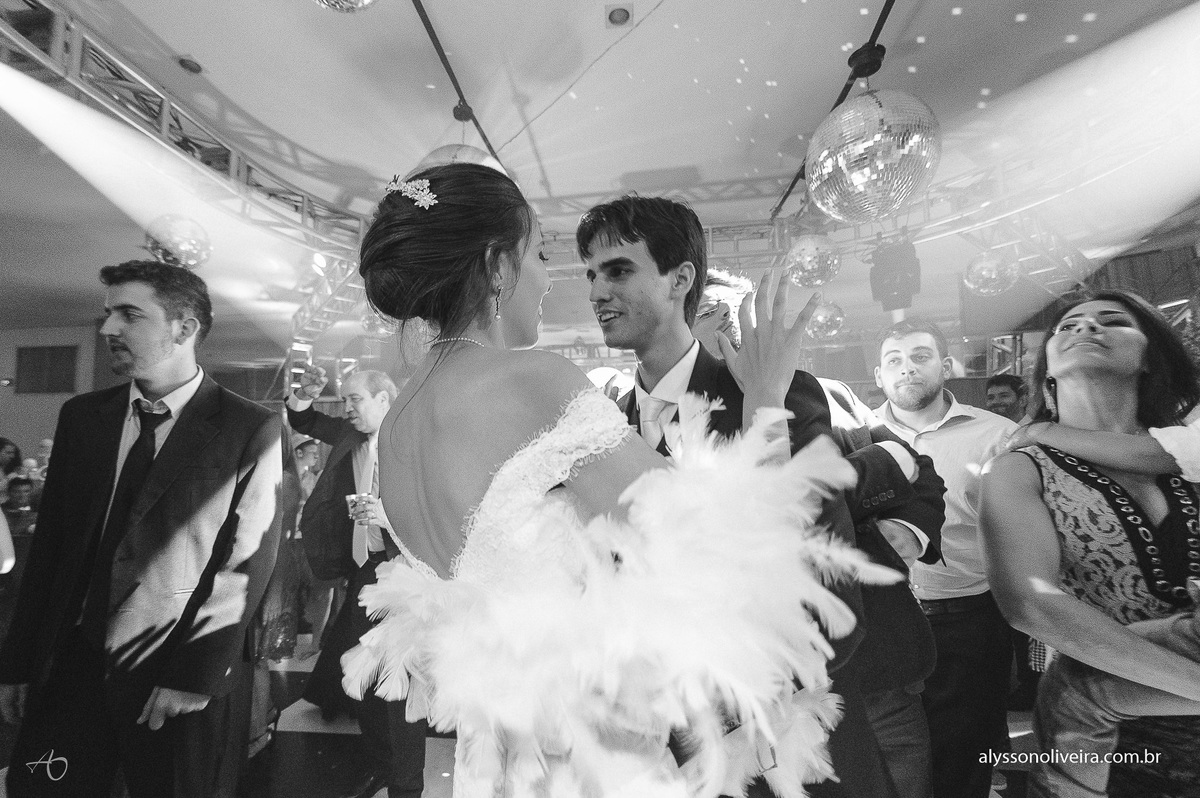Alysson Oliveira Fotografo de Casamento no Brasil, Fotografo de Casamento, Fotografo de Casamento no triangulo mineiro, Vestido de noiva, making off da noiva, Making Off do Noivo, Make criativa, Terço de Noiva, Véu de noiva, Make de noiva ,
