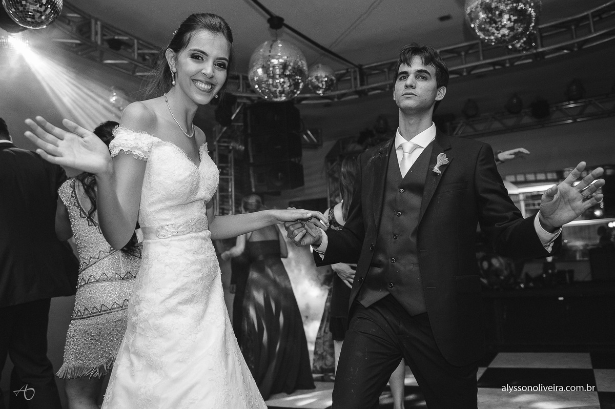 Alysson Oliveira Fotografo de Casamento no Brasil, Fotografo de Casamento, Fotografo de Casamento no triangulo mineiro, Vestido de noiva, making off da noiva, Making Off do Noivo, Make criativa, Terço de Noiva, Véu de noiva, Make de noiva ,
