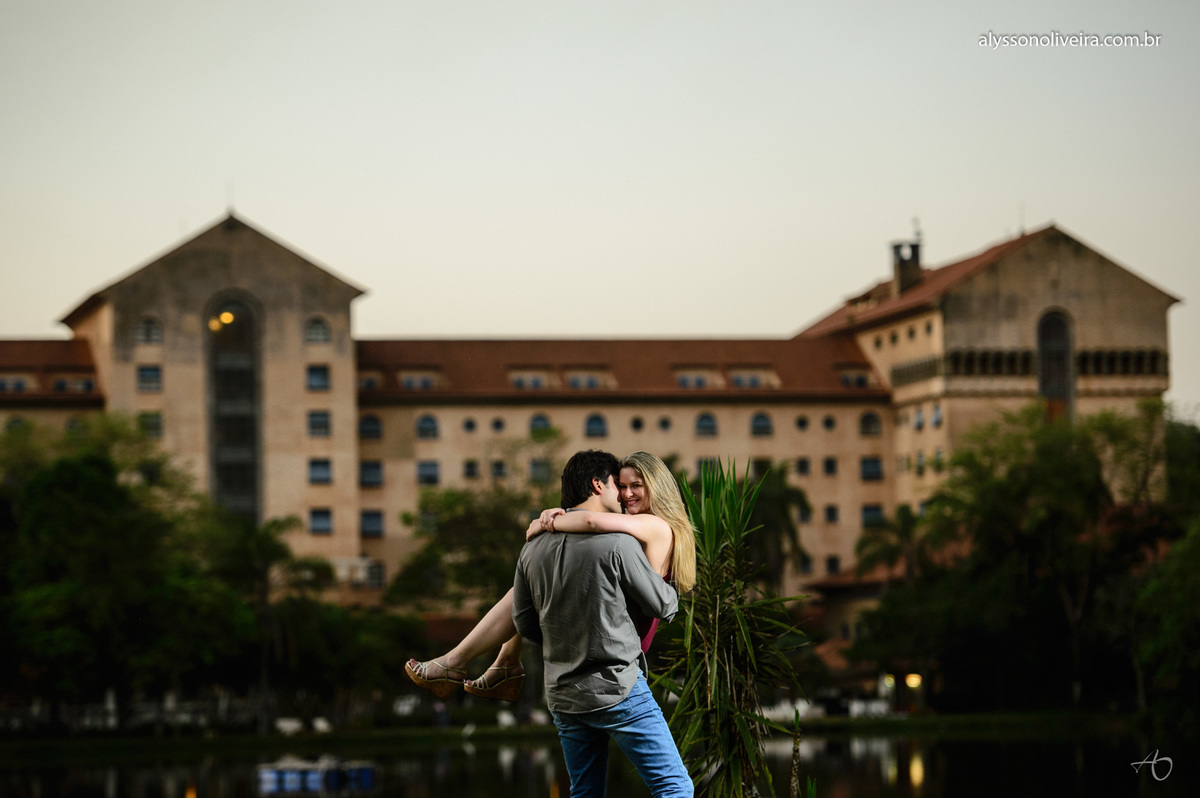 Pré wedding Camila e Alfredo, ensaio pre casamento, fotografia de casais em Araxá, Pre-Wedding em Araxá, Fotografo em Araxá, Pré wedding romantico, fotografo Alysson Oliveira, Alysson Oliveira Fotografia, Camila e Alfred